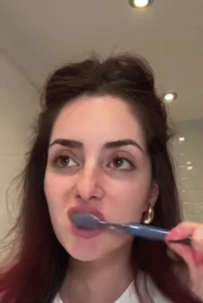 GlowMint™ – Dentifrice à la niacinamide pour des dents plus blanches ✨🦷