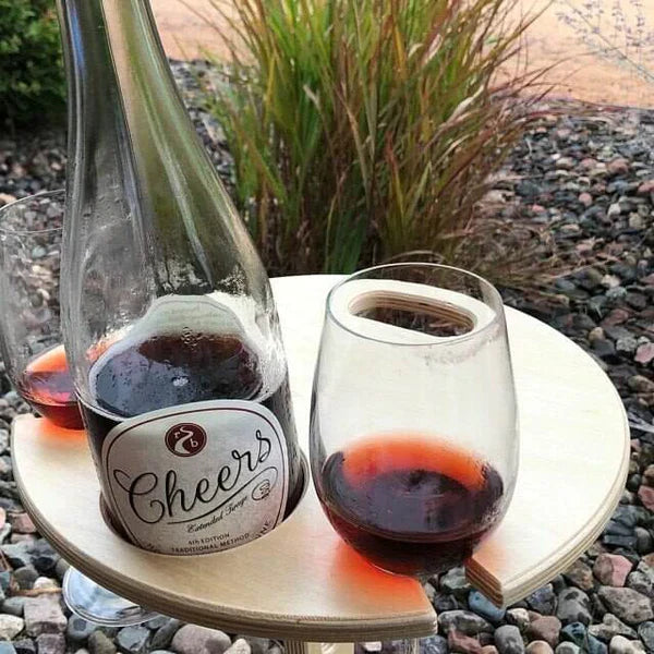 WineEase™ Table pliante pour bouteille de vin